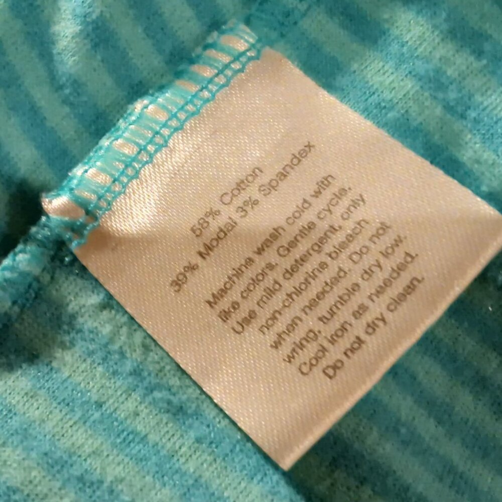 Eddie Bauer💙 Womens Blue Striped Shirt Soft Stretchy Tee Shirt Short Sleeve Top - Picture 7 of 10